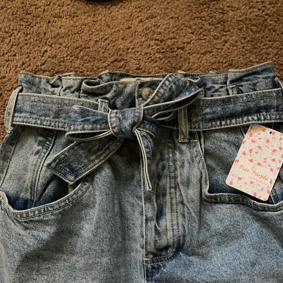 Free people mid indigo skirt - Picture 2 of 8